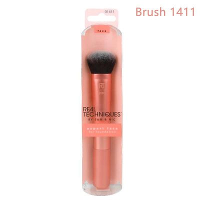 Real Techniques Expert Face Brush 1411 for foundation, featuring a soft nylon bristle in a plastic handle.