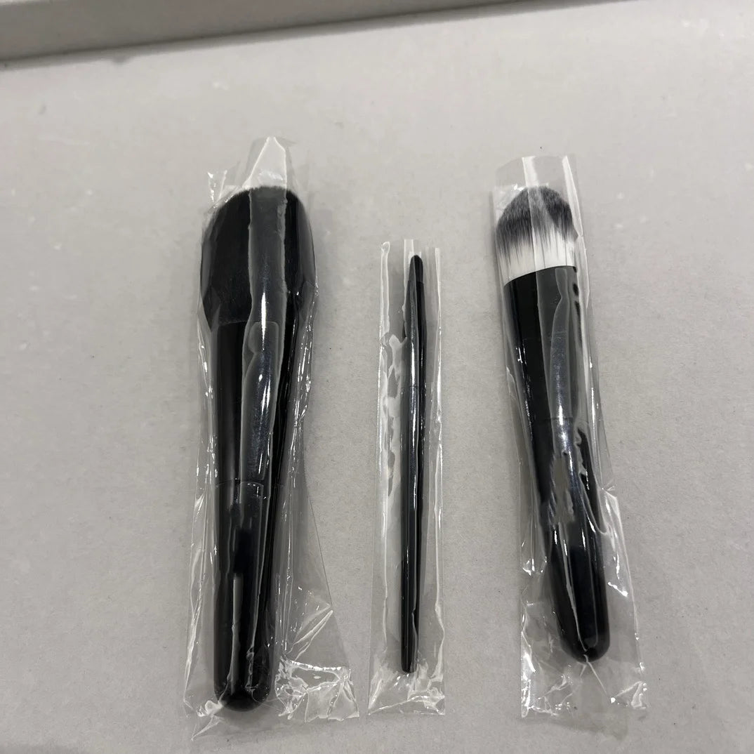 Delicate Three Piece Makeup Brush Face Comfortable Delicate Brushes Handy Useful Beauty Tools Super Timely Gifting Striking
